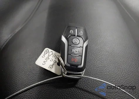 2016 Ford Edge Titanium z USA, uszkodzony, nr VIN 2FMPK4K95GBC64427